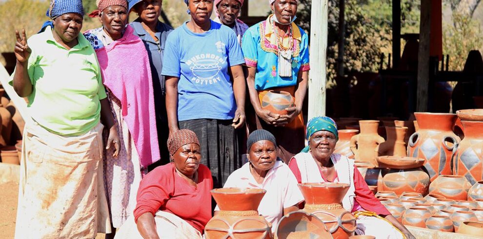 Ribola Art Route and Mukondeni Pottery Village